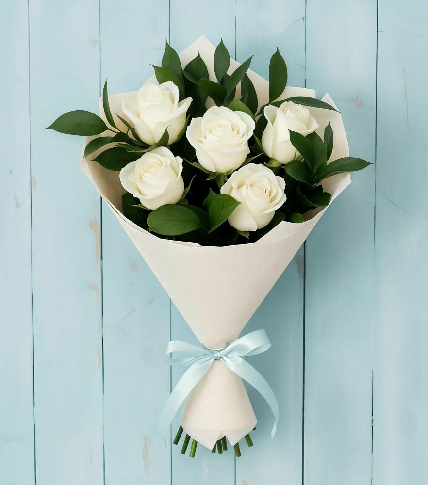 Букет цветов из: Розы в Краснофарфорном