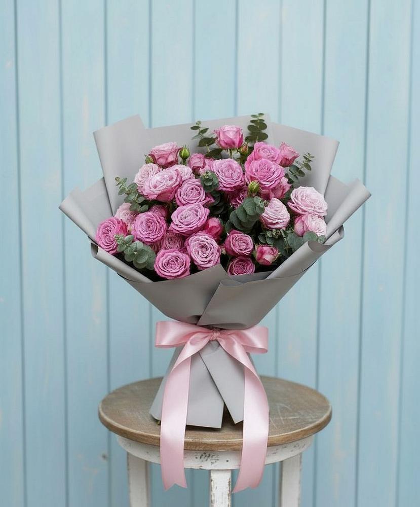 Букет цветов из: Розы в Краснофарфорном