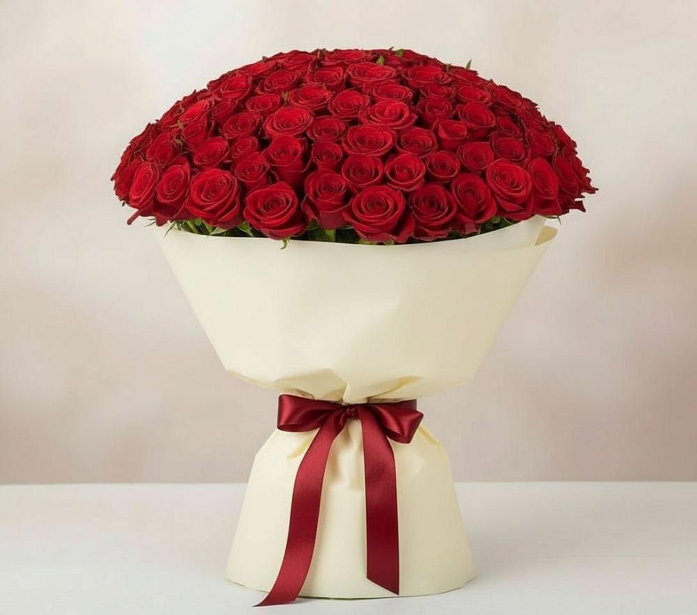 Букет 101 Красная роза Милано в Краснофарфорном