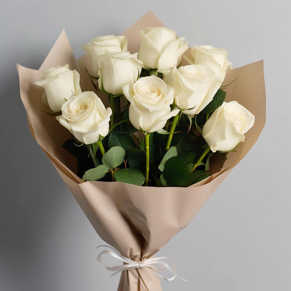 Букет 9 Белых роз Эдлесс Лав в Краснофарфорном