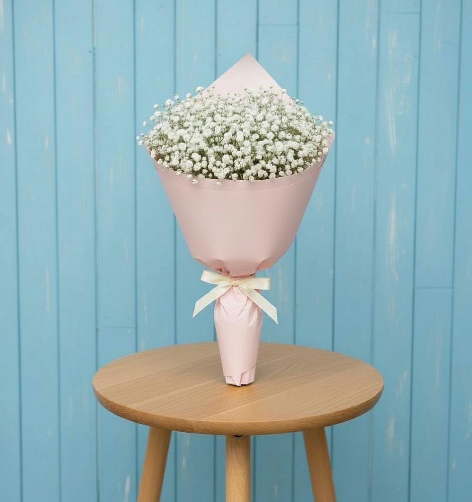 Букет цветов из: Гипсофила в Краснофарфорном