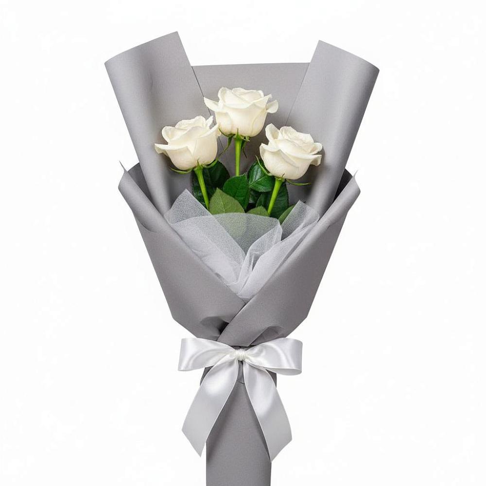 Букет 3 белые розы в Краснофарфорном