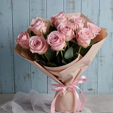 Букет цветов из:  Розы в Краснофарфорном