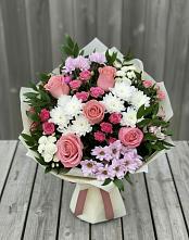 Букет цветов из:  Альстромерии, Гвоздики, Розы и Хризантемы в Краснофарфорном