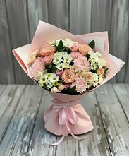 Букет цветов из:  Гвоздики, Розы и Хризантемы в Краснофарфорном