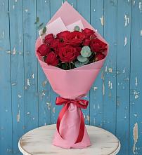 Букет цветов из:  Розы в Краснофарфорном
