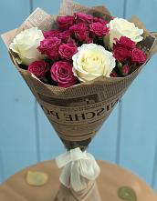 Букет цветов из:  Розы в Краснофарфорном