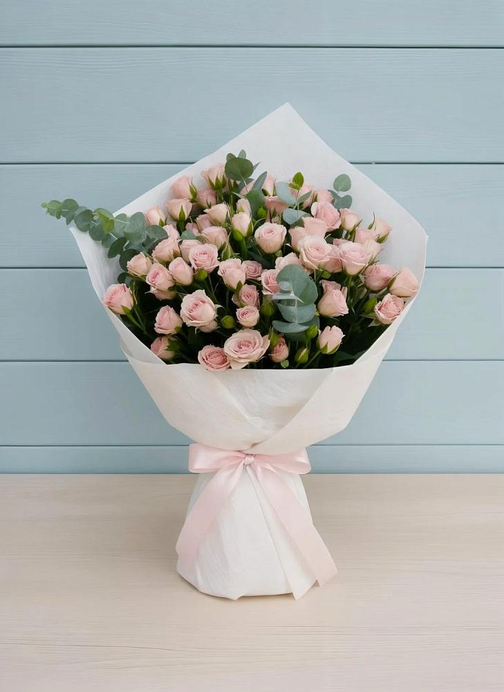 Букет цветов из: Розы в Краснофарфорном